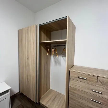 Apartament Prizemni Moderni 2kk S Vyhledem Do Zahrady