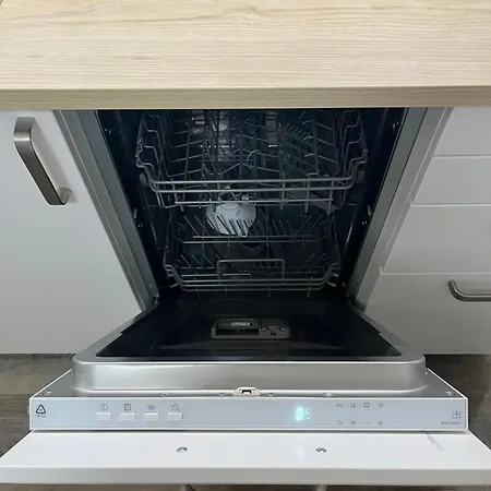 Prizemni Moderni 2kk S Vyhledem Do Zahrady Apartament *